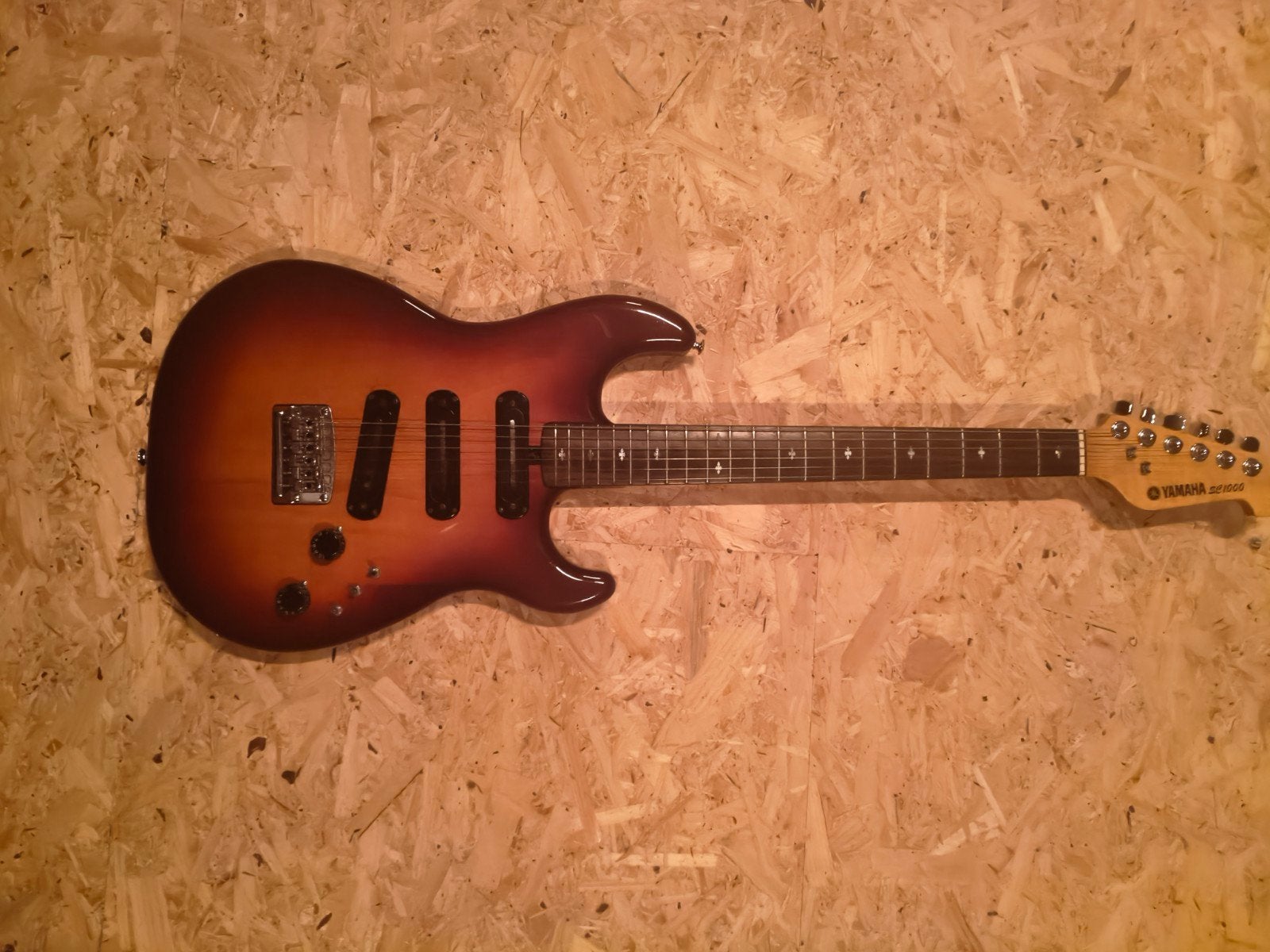 Yamaha SC 1000 jaren '70, Muziek en Instrumenten, Snaarinstrumenten | Gitaren | Elektrisch, Ophalen