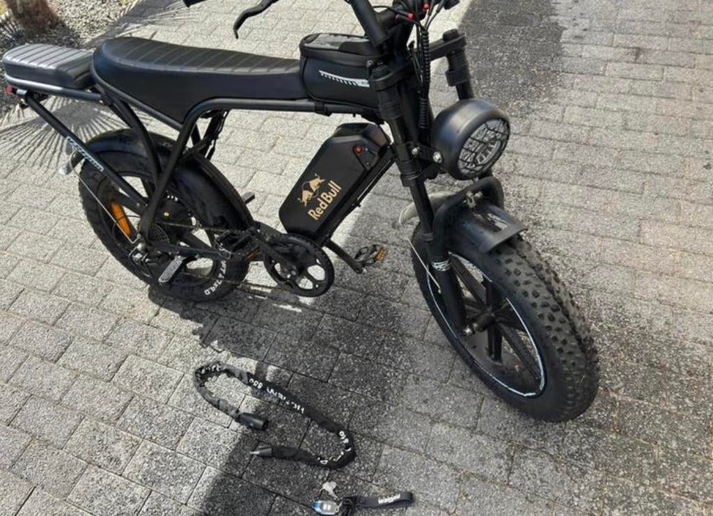 Fatbike v8, Vélos & Vélomoteurs, Cyclomoteurs | Cyclomoteurs de cross, Comme neuf, Enlèvement