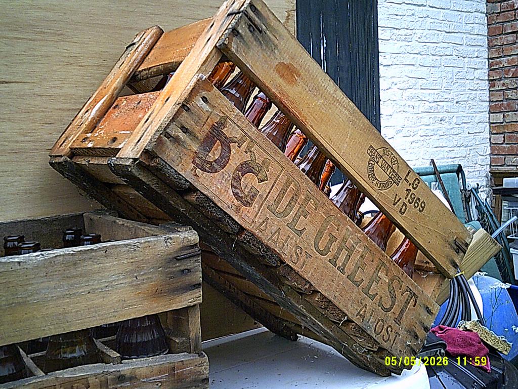 bacs à bière en bois Safir, Enlèvement, Utilisé, Bouteille(s)