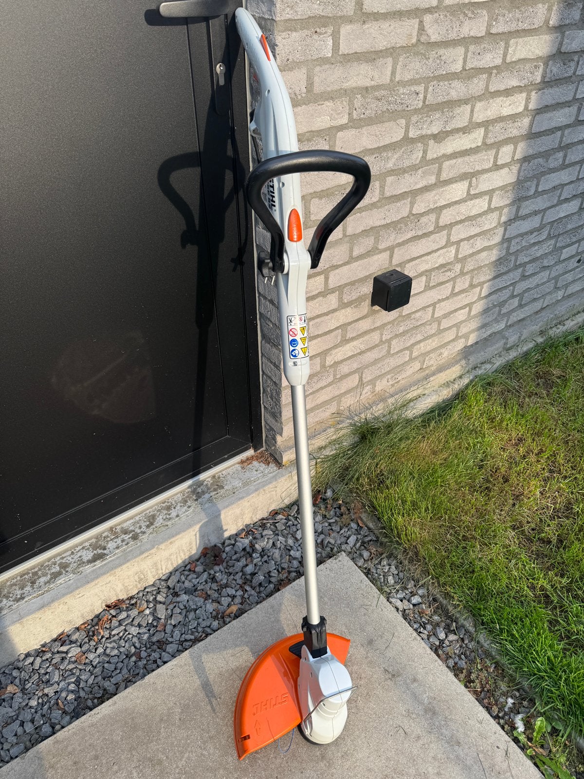 Stihl FSE52 kantenmaaier, Tuin en Terras, Ophalen, Zo goed als nieuw