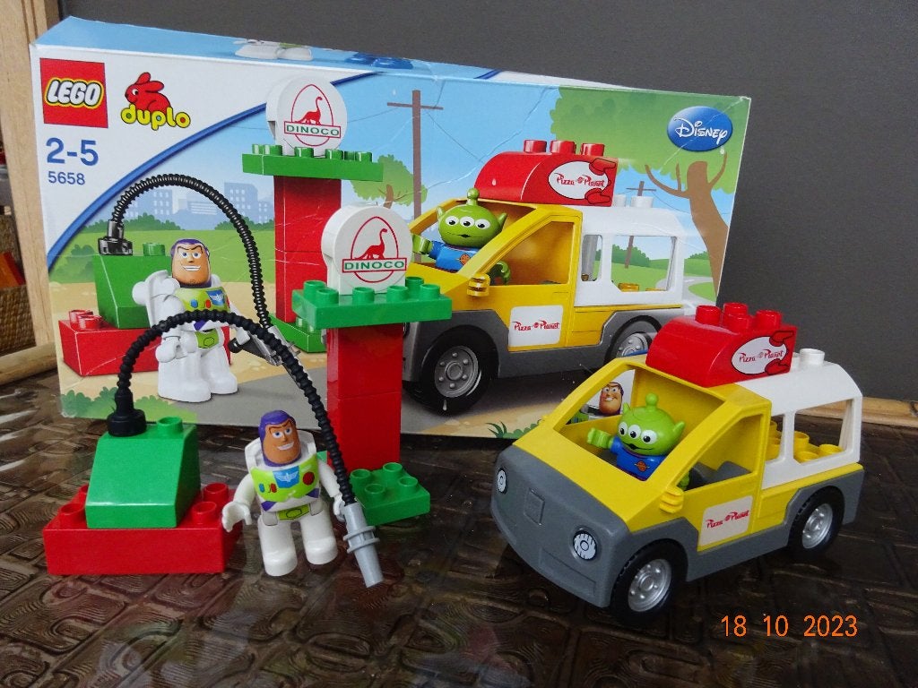 LEGO DUPLO Toy Story 3 Pizza Planet Vrachtwagen - 5658, Enlèvement ou Envoi, Duplo