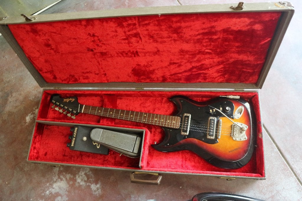HAGSTROM (vintage) plus case elektrische gitaar, Muziek en Instrumenten, Ophalen, Elektrisch