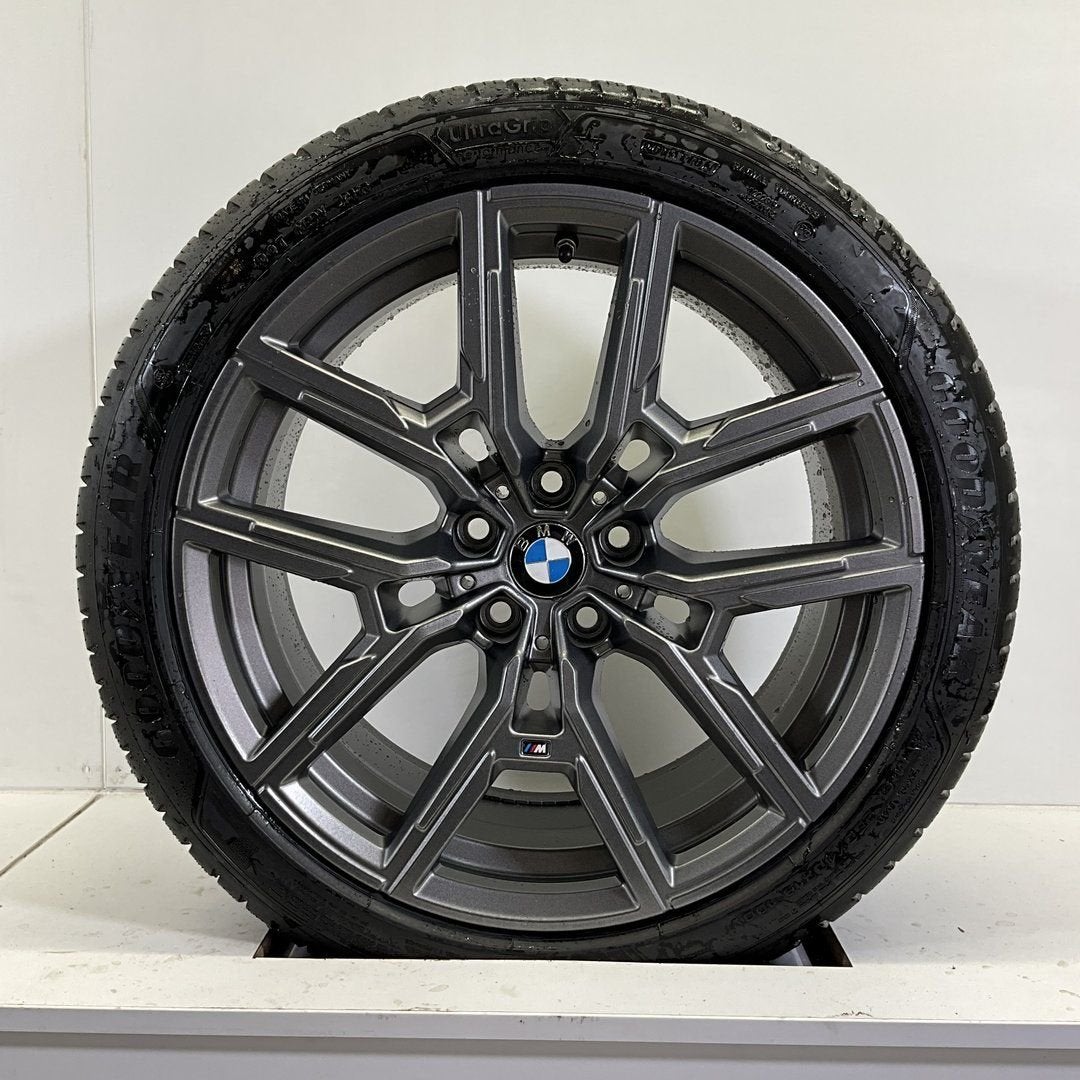 NIEUW BMW 4 SERIE G26 BREEDSET VELGEN + WINTERBANDEN 19 INCH, Auto-onderdelen, Banden en Velgen, 19 inch, 245 mm, -, -