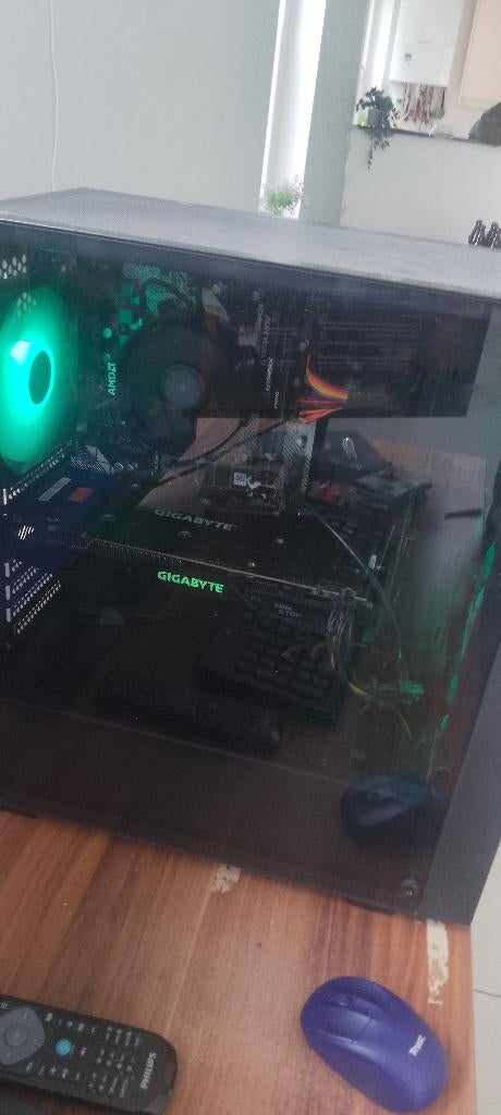 super snelle game pc, Computers en Software, Desktop Pc's, SSD, Ophalen