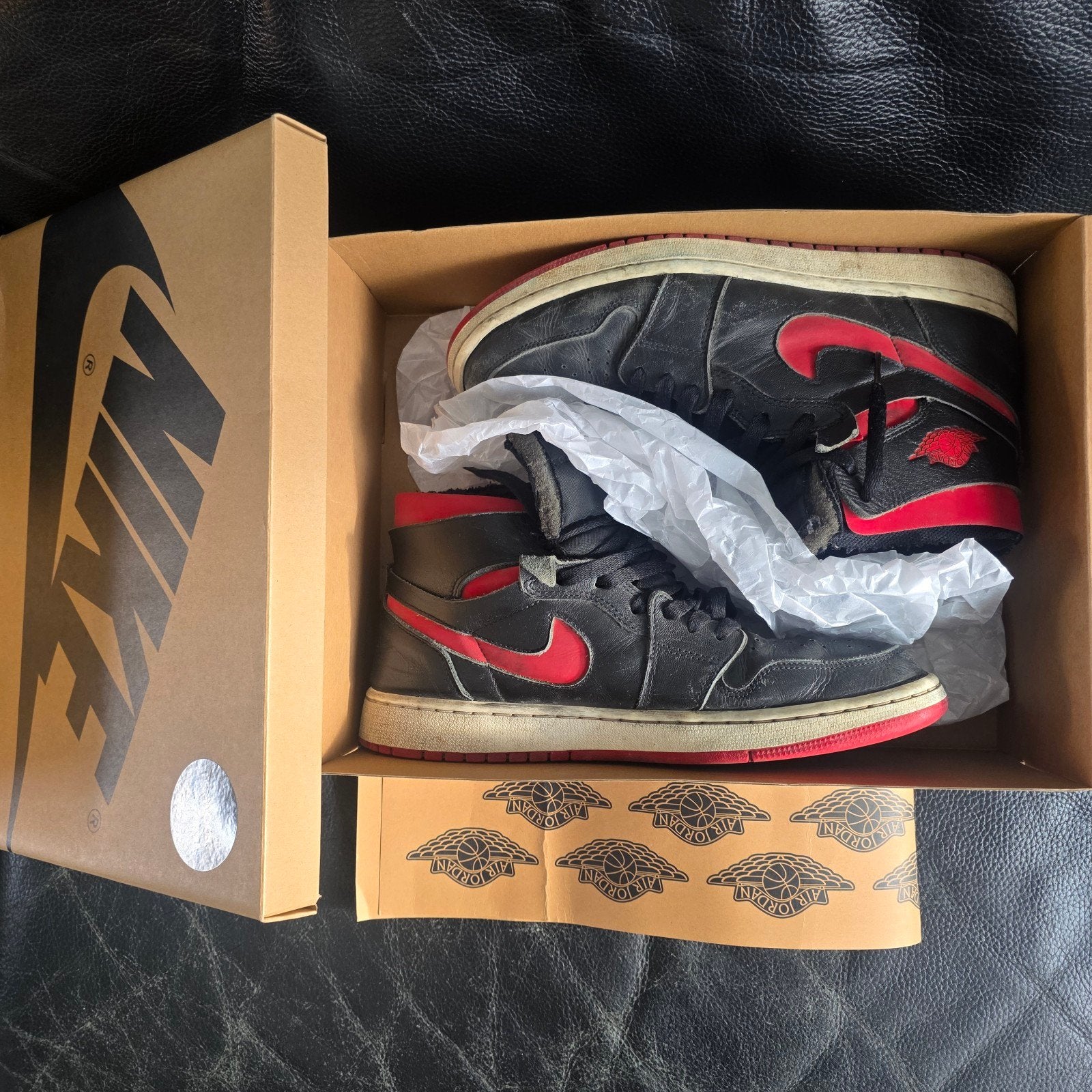 Air Jordan 1 High Zoom Air CMFT Bred

'Bred' in, Zwart, Ophalen of Verzenden, Sneakers, Gedragen