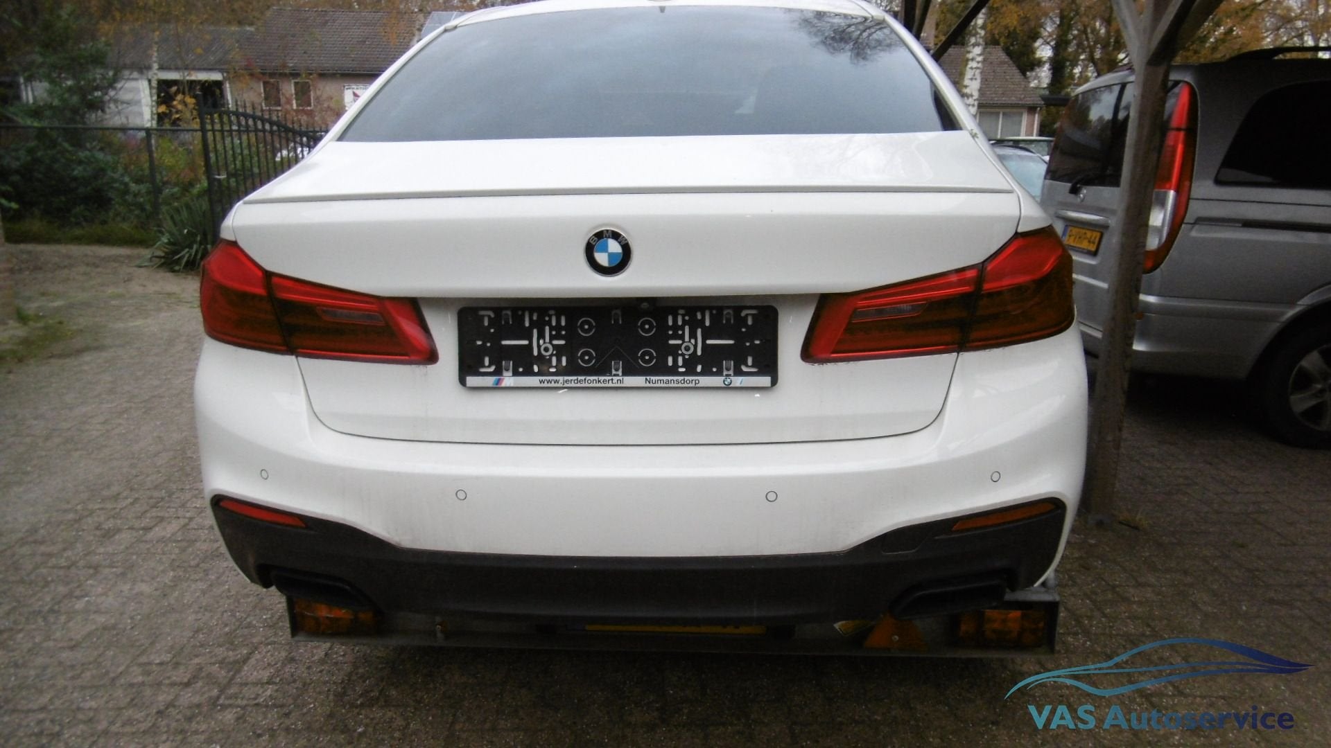 Achterklep met M-spoiler BMW 5-serie G30    41 00 7 440 695, Arrière, -, Origine de la pièce connue, Haillon arrière