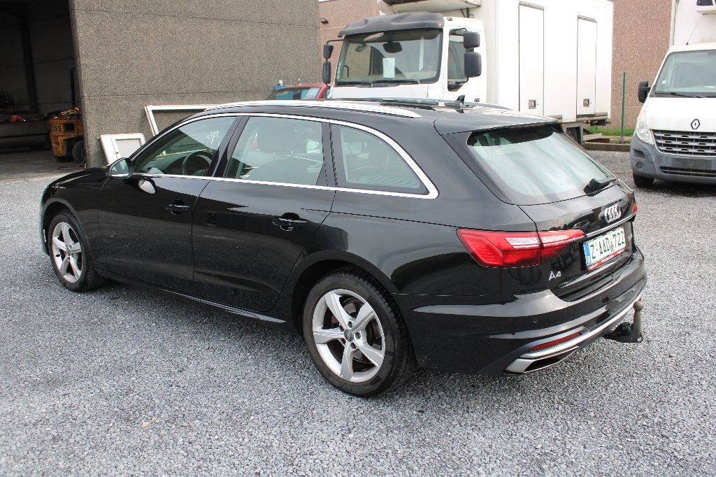 Audi A4 2.0 TDi AUTOMAAT *6d-ISC-FCM* GPS CRUISE TREKHAAK EL, Autos, Audi, 100 kW, Achat, Euro 6, Entreprise