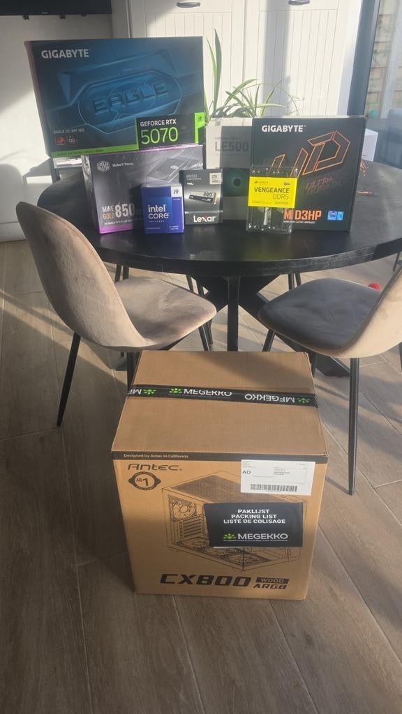 Game-Pc I9-14900KF 32GB DDR5 RTX 5070, Ophalen of Verzenden, Gigabyte, Gigabyte, Gigabyte