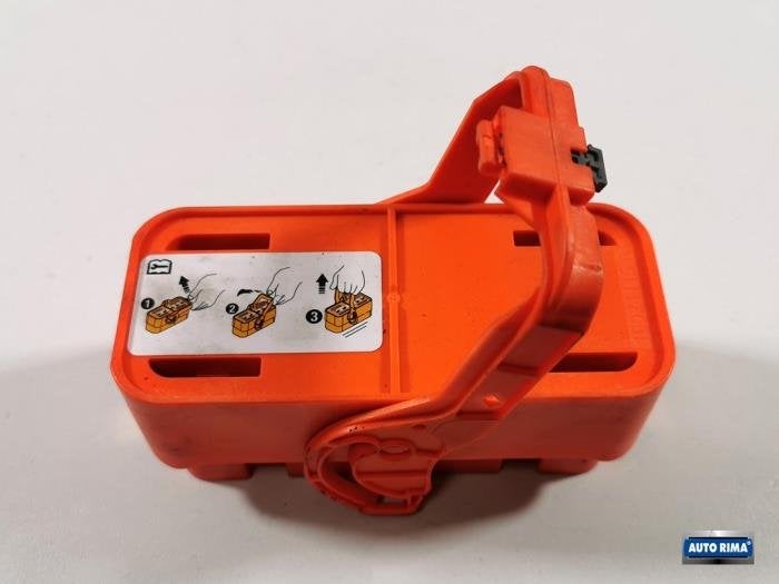 Prise de service hybride d'un Volvo V60, -, 3 mois de garantie, -, -