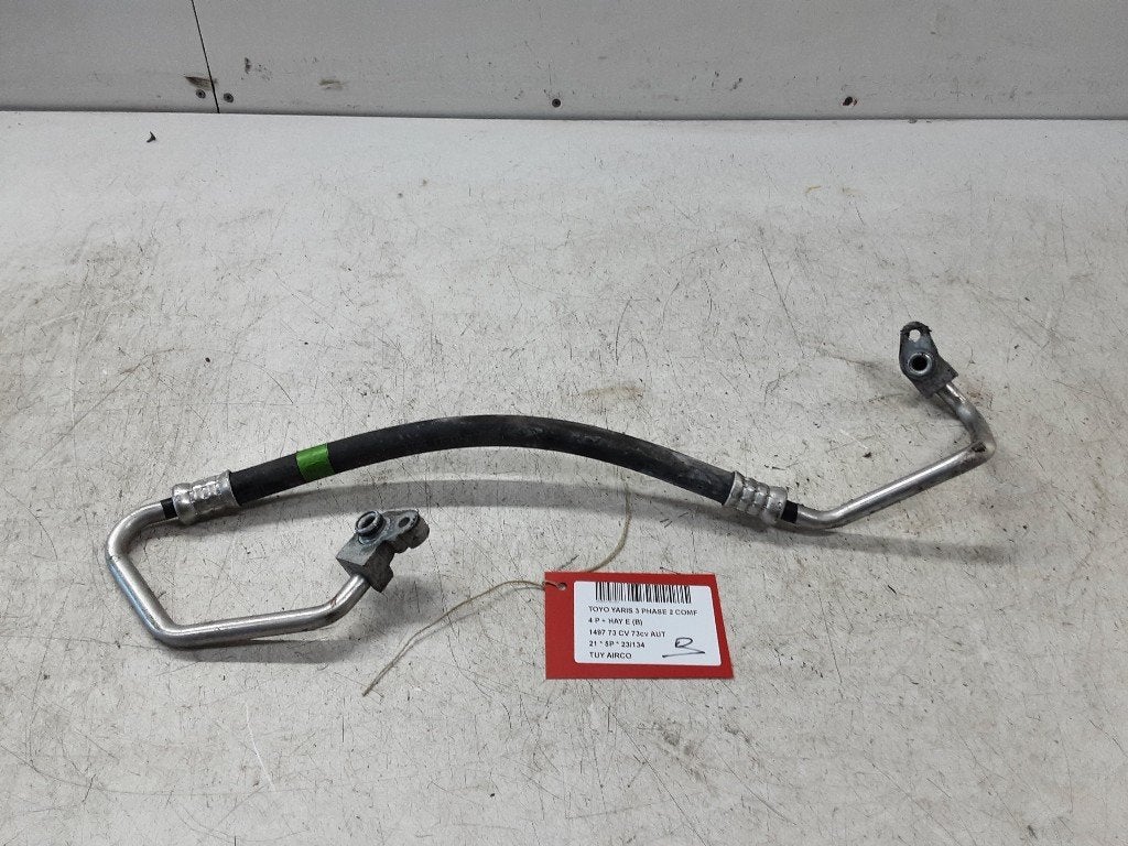 AIRCO LEIDING Toyota Yaris III (P13) (01-2010/09-2020), Gebruikt, Mevr. I. Hauben, Toyota, Rue de l'Espoir 34 34
4030  GRIVEGNÉE, BE