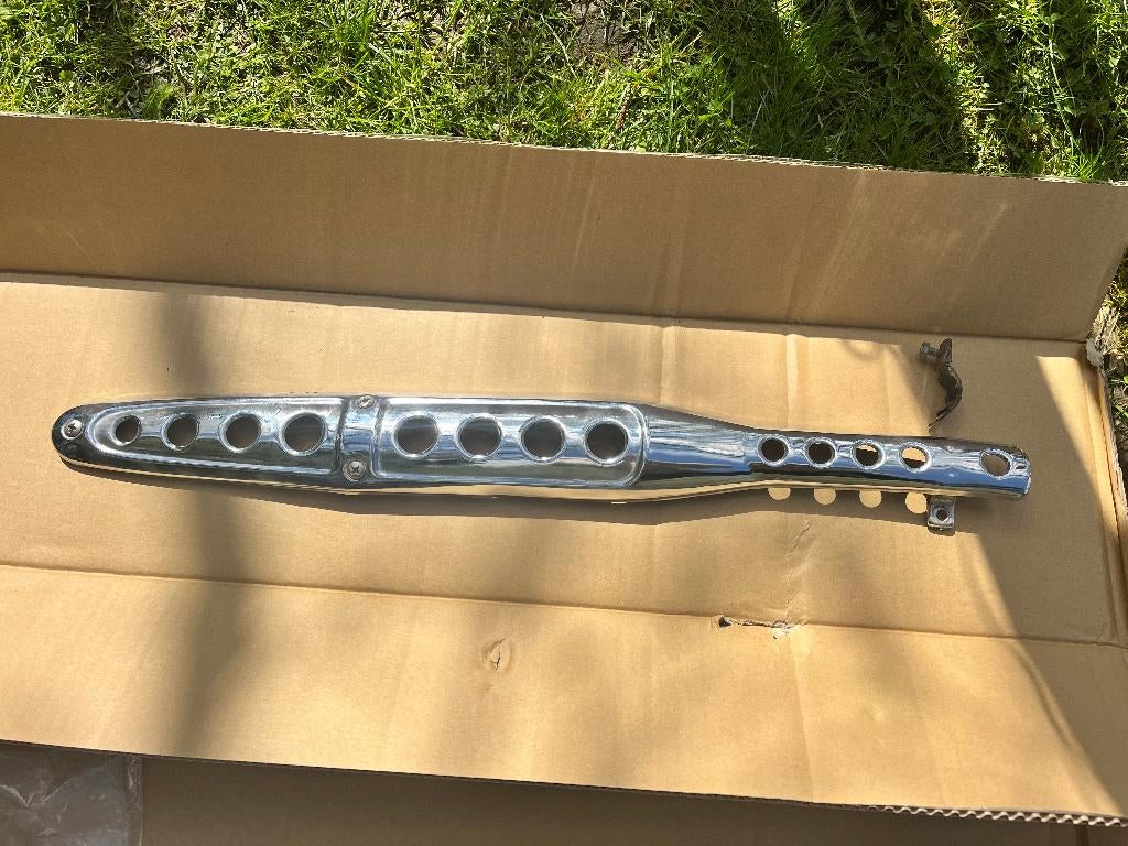 Grille chromée protection pot d’échapp. Honda Dax (70 cc), Motos, Pièces | Honda, Utilisé, Enlèvement