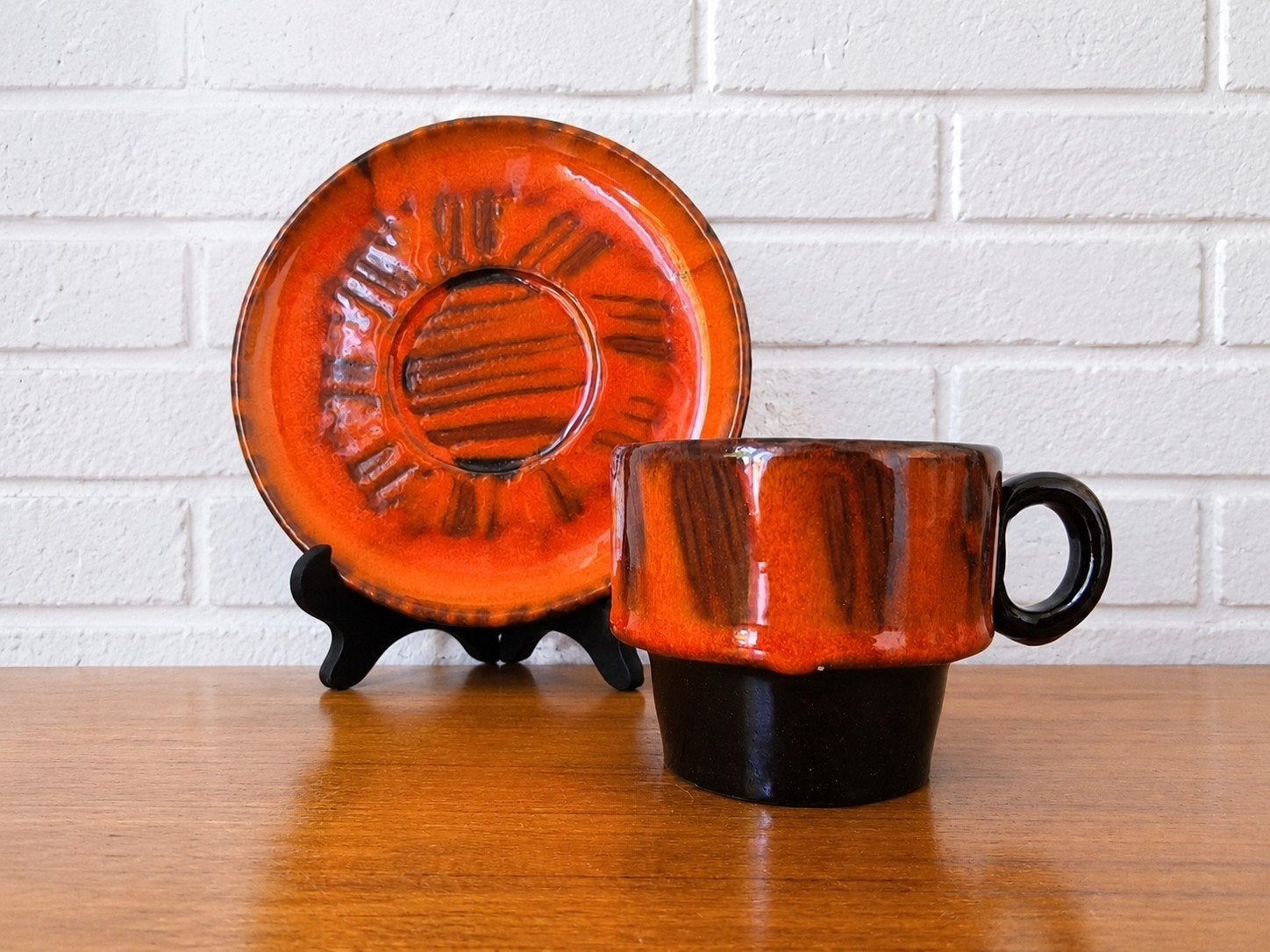 Service à café vintage années 70 – 6 tasses + 6 sous-tasses, Maison & Meubles, Enlèvement ou Envoi, Céramique, Vintage