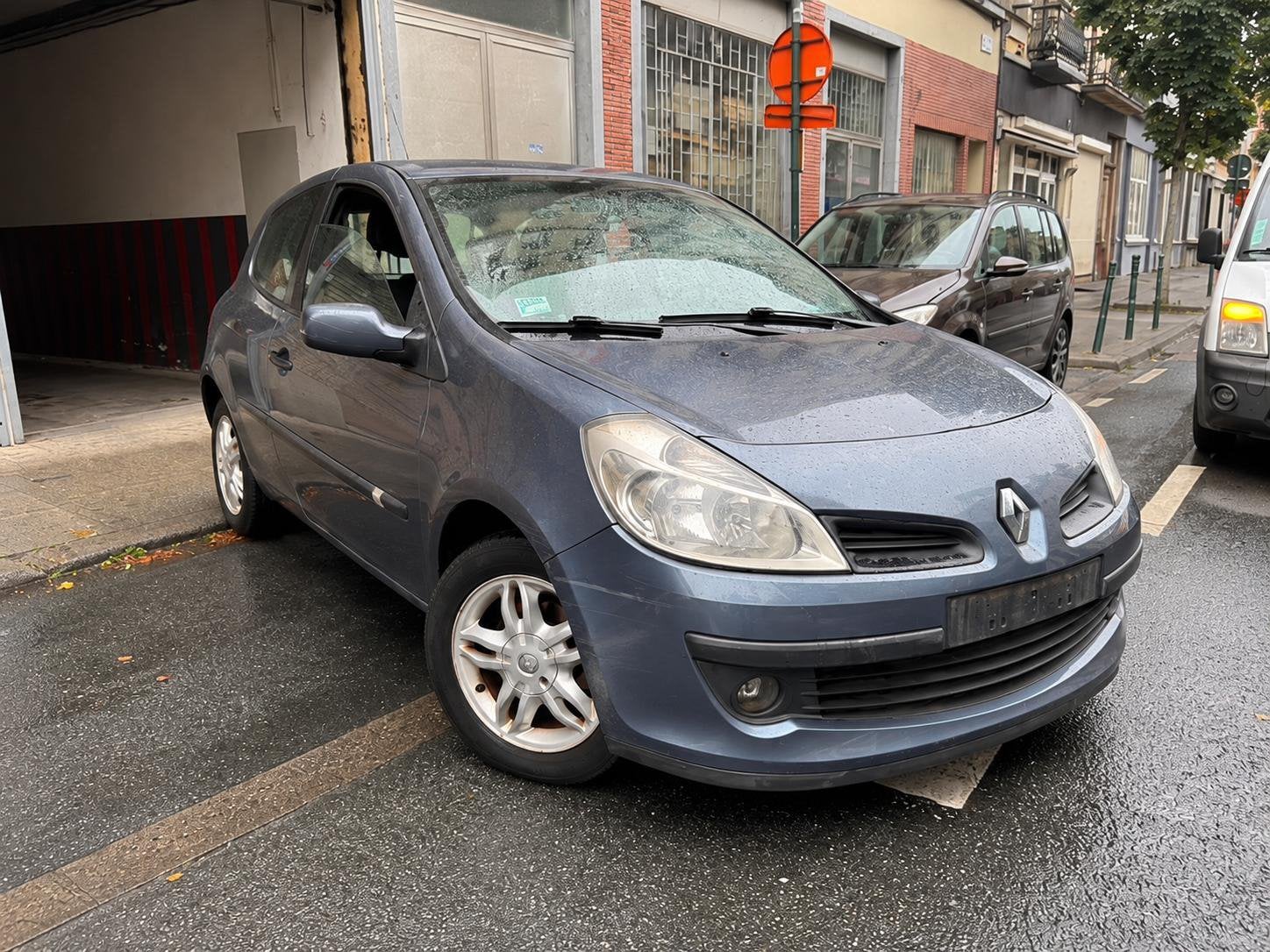 Clio III, Particulier, Te koop