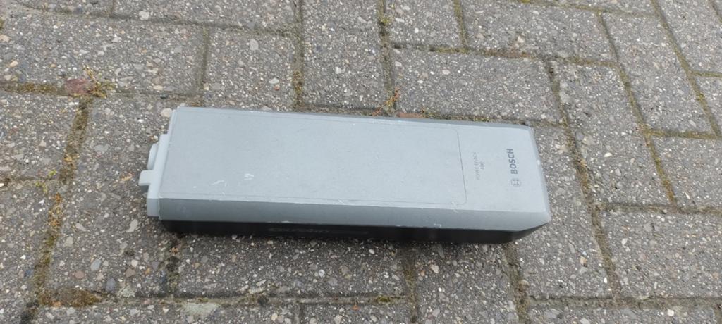 Powerpack 400wh werkt niet., Fietsen en Brommers, Fietsaccessoires | Fietsaccu's, Ophalen