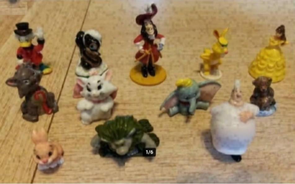 kleine figuurtjes van Disney, metalen, kinder surprise, Ophalen of Verzenden, Gebruikt