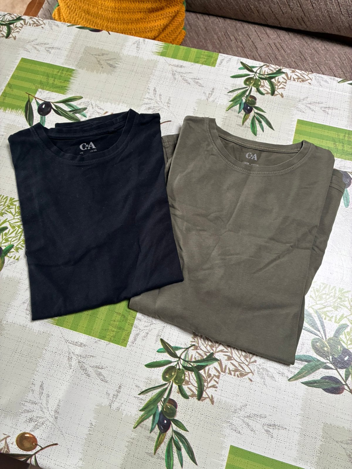 Kledingpakket: t shirts voor jongens Maat 170, 14 jaar, Ophalen, Zo goed als nieuw, Maat 170