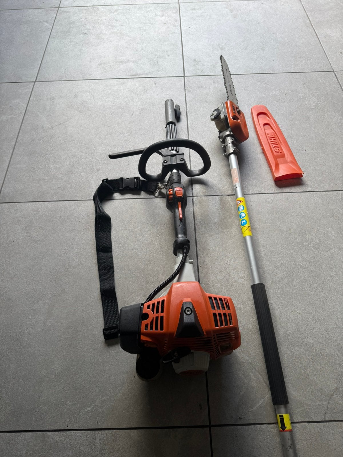 Stihl combi Km94 RC avec outil tronçonneuse, Jardin & Terrasse, Enlèvement, Comme neuf