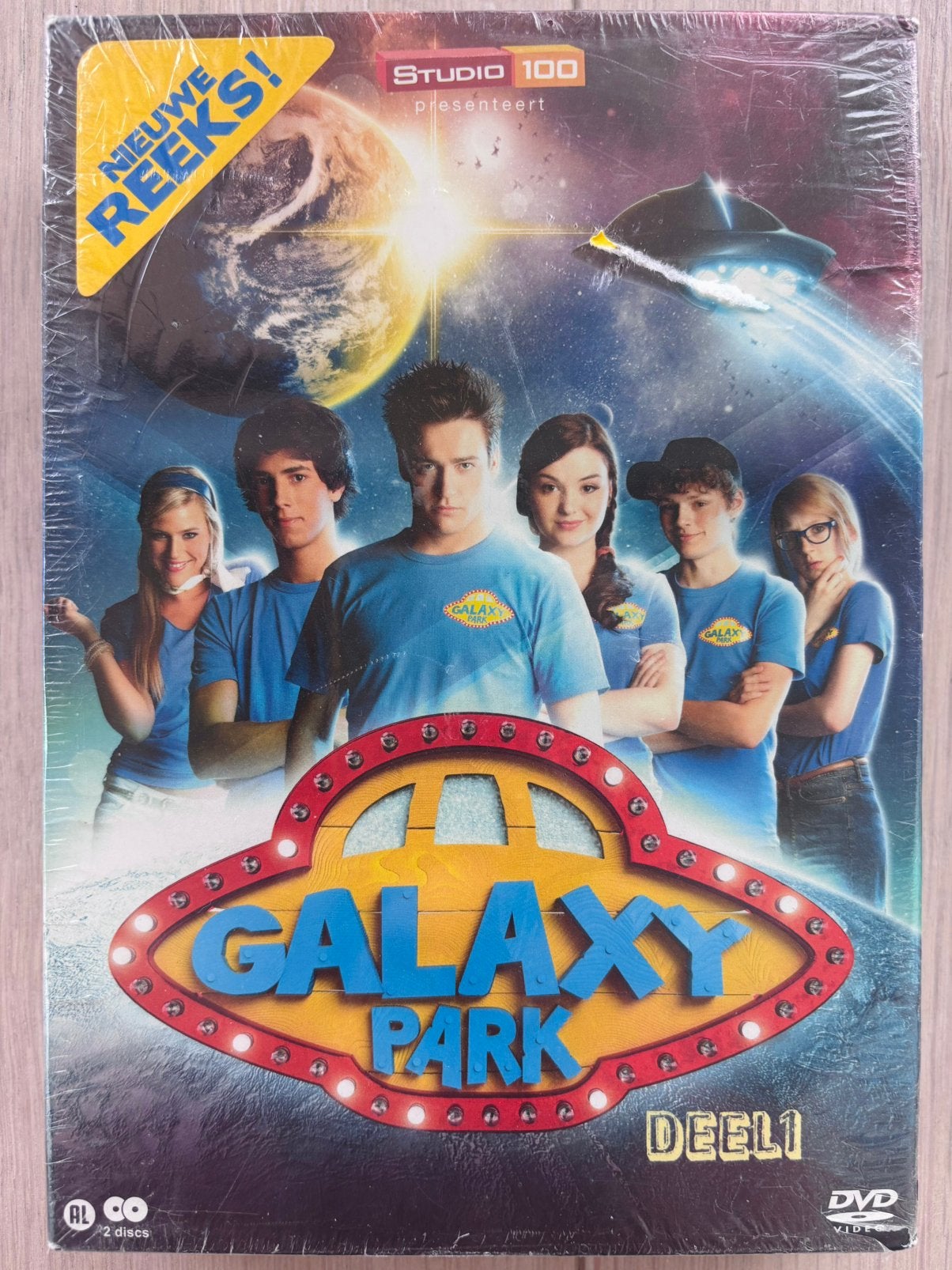 DVD box: Galaxy Park deel 1, Cd's en Dvd's, Seizoen 1, Alle leeftijden, Actie en Avontuur, Nieuw in verpakking