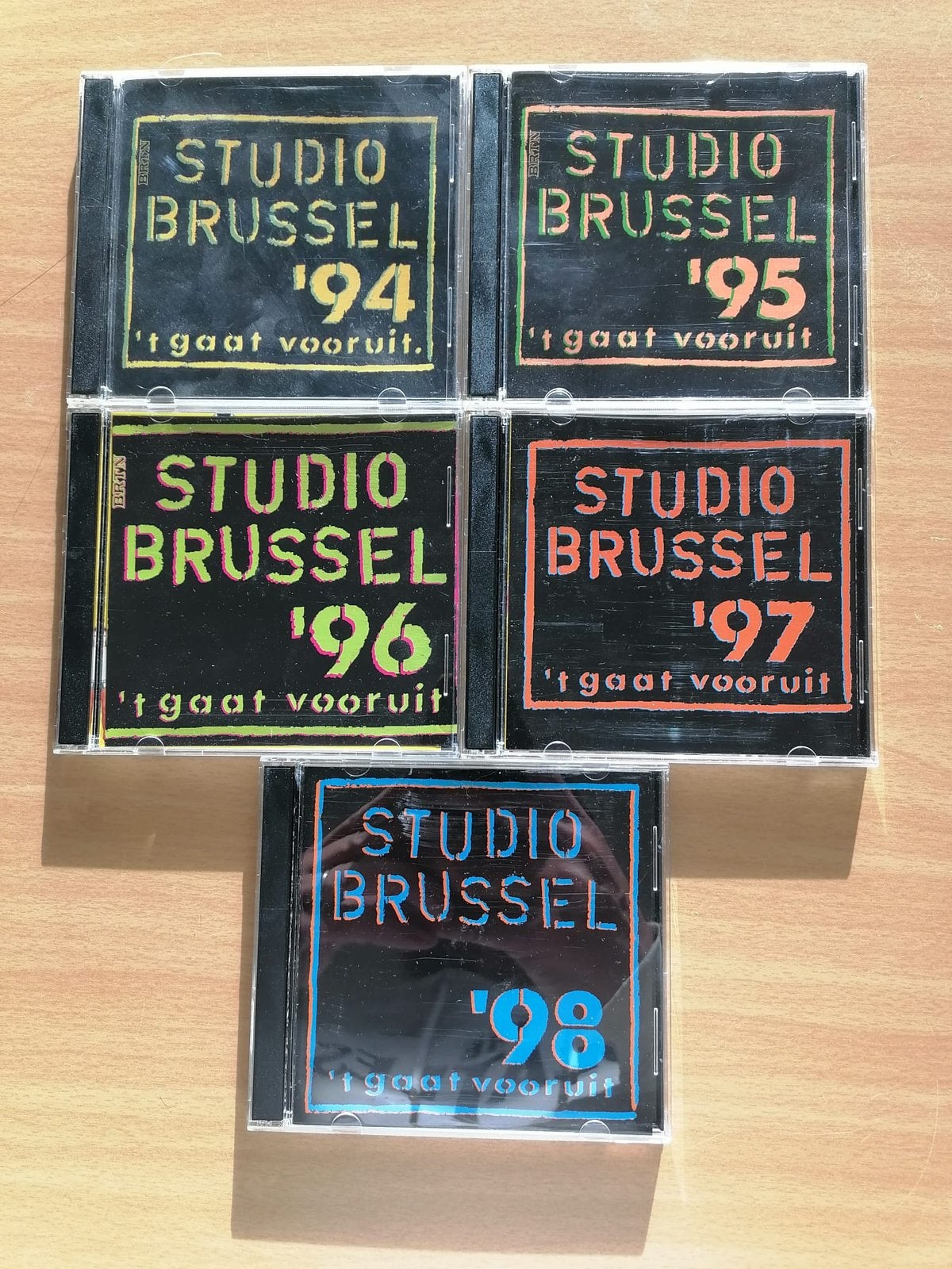 't Gaat Vooruit Studio Brussel 5 dubbele verzamelcd' s, Cd's en Dvd's, Ophalen of Verzenden, Zo goed als nieuw