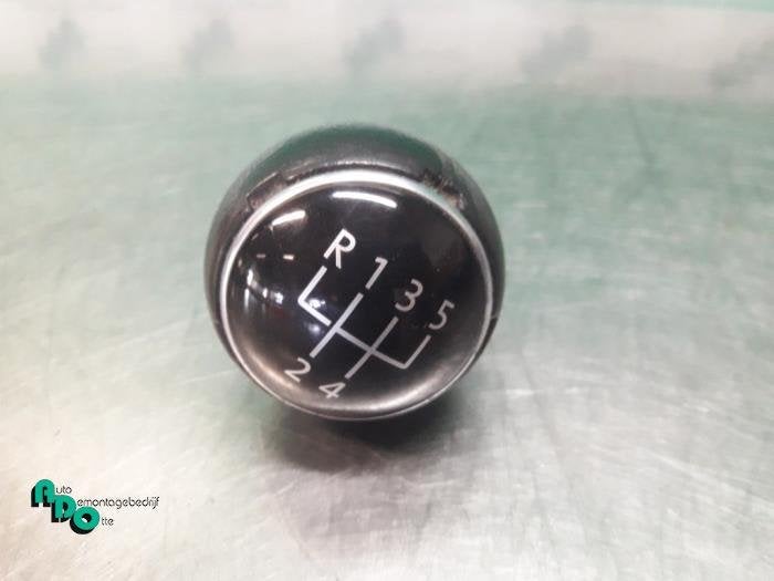 Pommeau levier de vitesse d'un Volkswagen Jetta (Jetta 05-), Autos : Pièces & Accessoires, Volkswagen, -, 3 mois de garantie, Utilisé