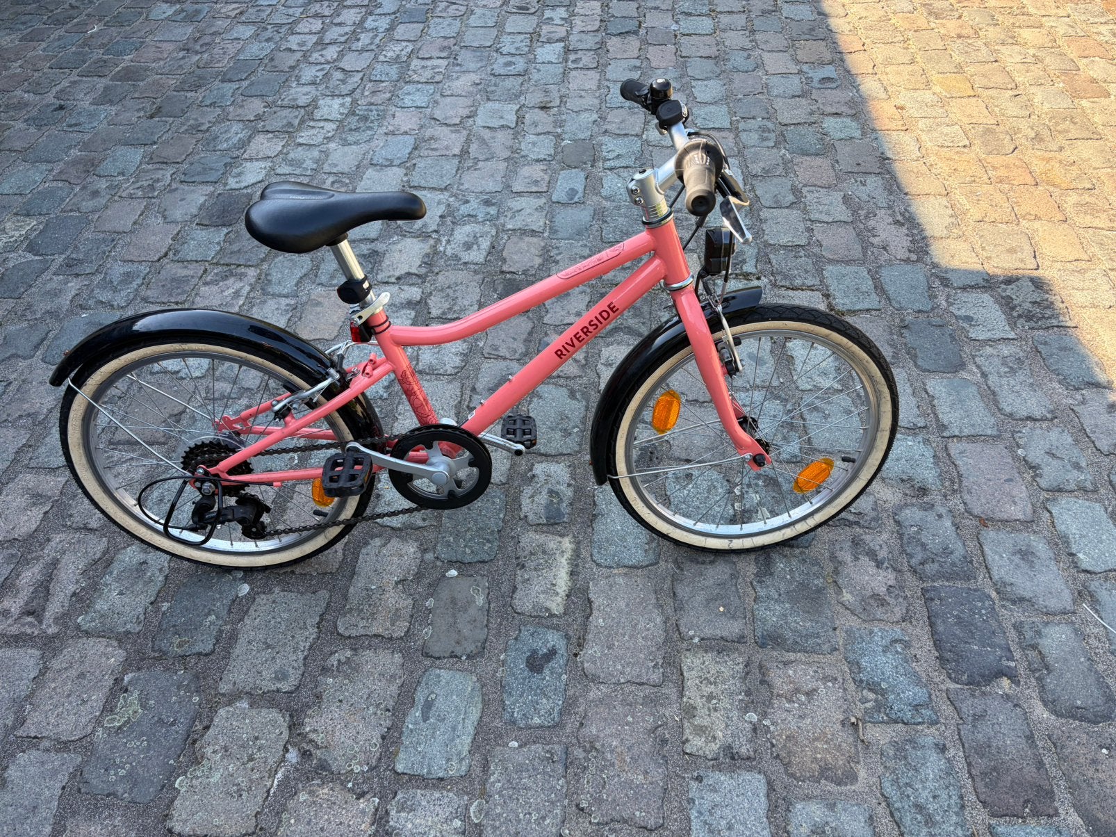 Meisjes fiets 20”, Ophalen