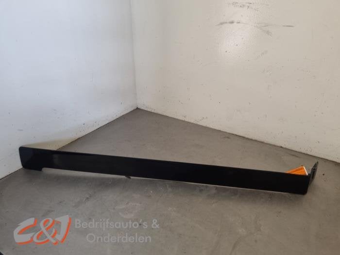 Rail porte coulissante droite d'un Opel Vivaro, -, Opel, 3 mois de garantie, Utilisé