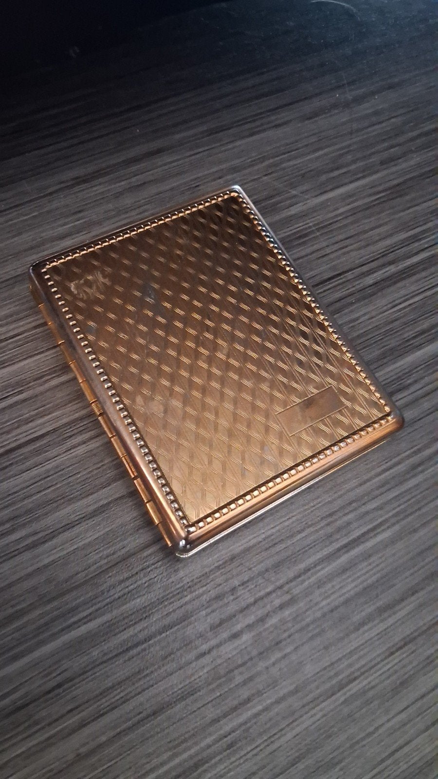 Vintage - Orlik étui à cigarettes métal doré gravé i, Enlèvement ou Envoi, Utilisé, Boîtes ou marques d'allumettes