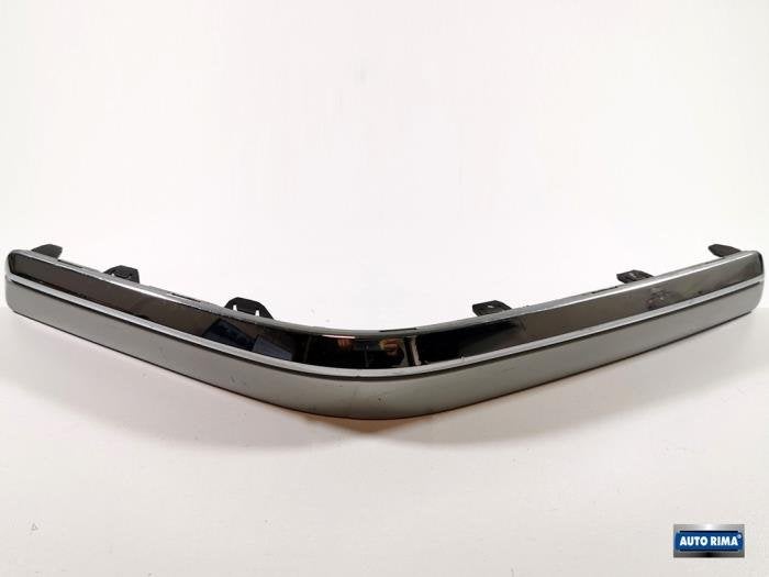 Carénage arrière gauche d'un Volvo S60, -, 3 mois de garantie, -, -