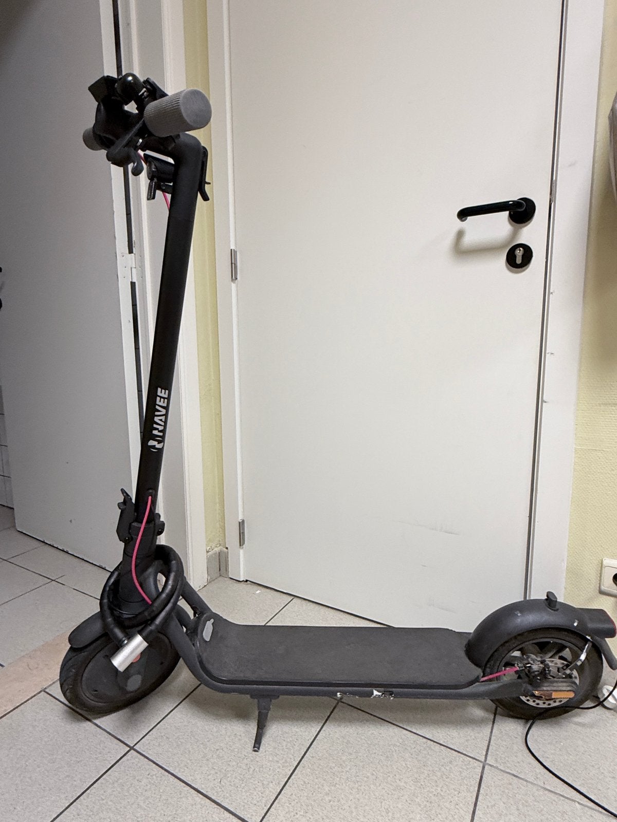 Trottinette électrique, Vélos & Vélomoteurs, Enlèvement, Utilisé, Step électrique (E-scooter)