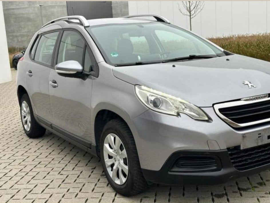 Peugeot 2008, Auto's, Voorwielaandrijving, Euro 5, Stof, Zwart