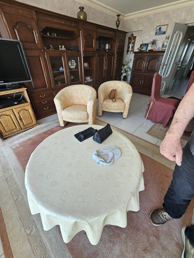 eetkamer, Enlèvement, Utilisé, Klassiek stijlvol, 4 à 6 chaises