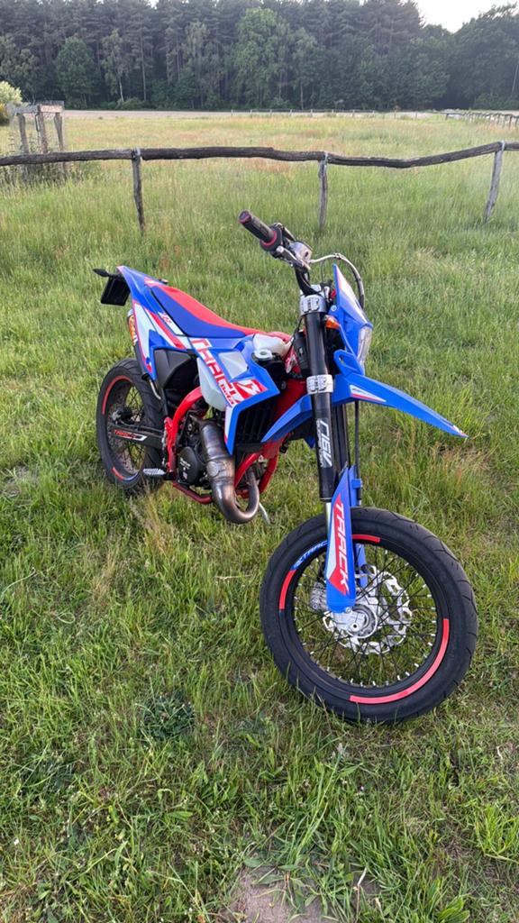 Beta RR 50 Track 2024  6800km, Ophalen