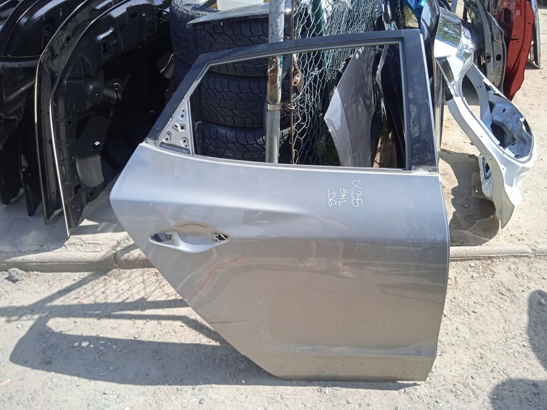 Hyundai IX35 Portier Droit IX35, Heolleung-ro 12
06797  Seoul, Porte, Info@hyundai.com, Utilisé