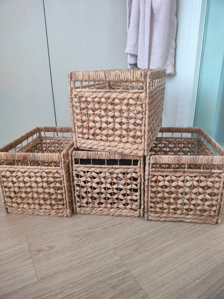 Set van 4 täting mand Ikea, Huis en Inrichting, Ophalen, Mand, Zo goed als nieuw, Riet