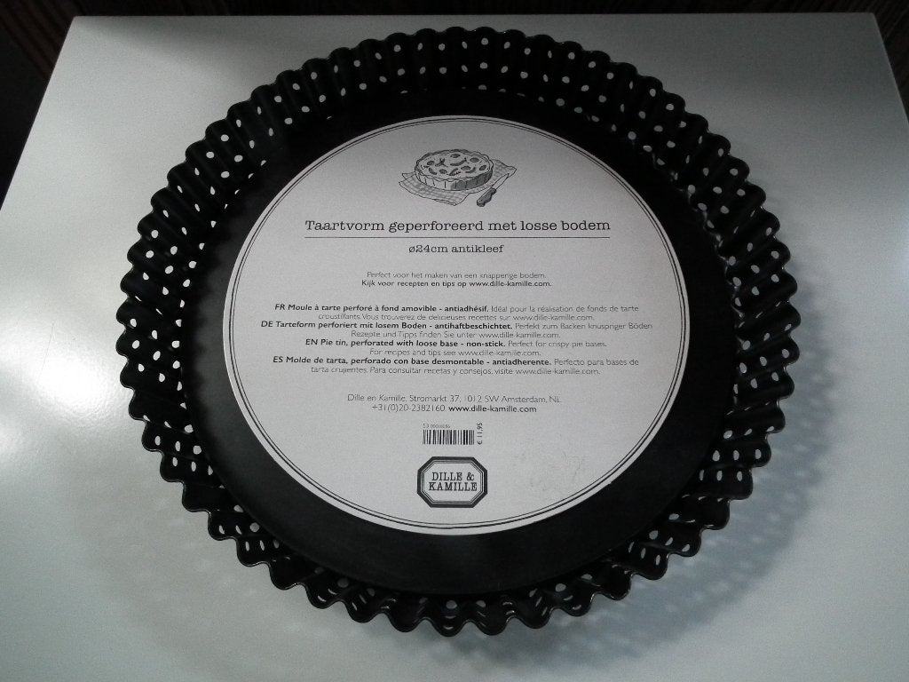 Moule à tarte perforé à fond amovible  (Dille & Kamille), Envoi, Neuf, Gâteaux et Tartes, Moule