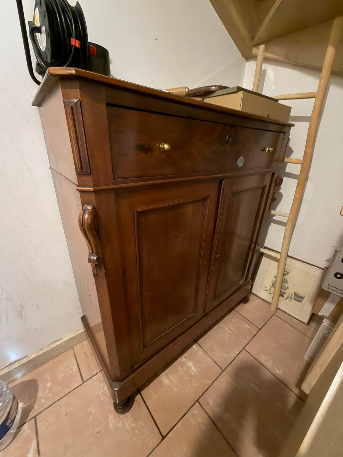 Antiek Dressoir (leuk voor diy project), Antiek en Kunst, Antiek | Meubels | Kasten, Ophalen