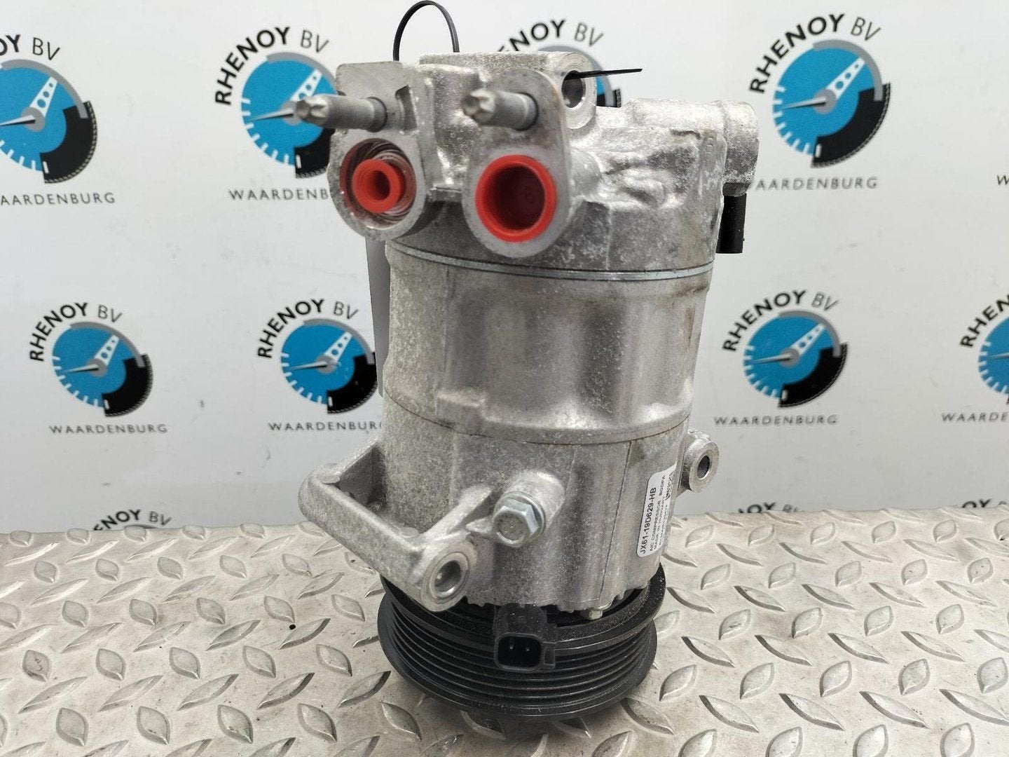 FORD FOCUS VIGNALE AIRCO COMPRESSOR / AIRCOPOMP 2021, Ophalen of Verzenden, Gebruikt, Stiba lid