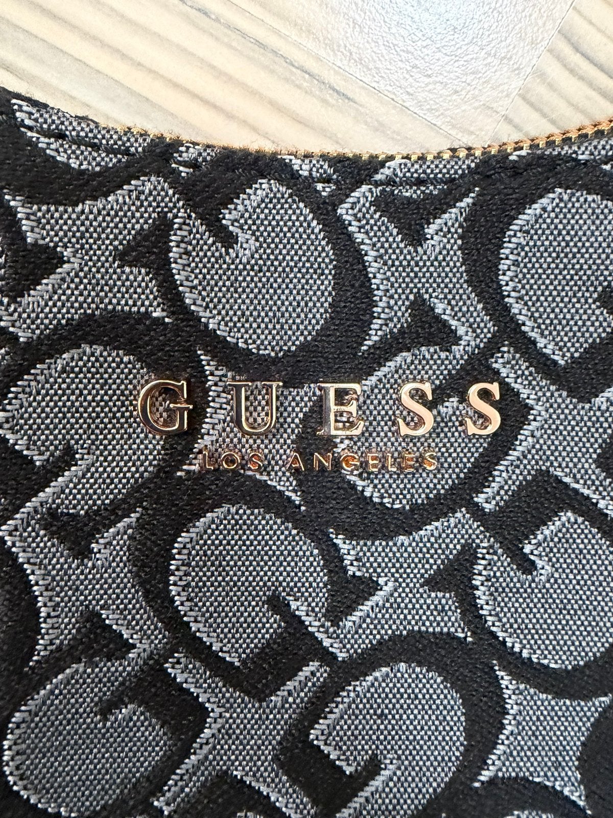 Guess handtas als nieuw, Handtassen en Accessoires, Ophalen of Verzenden, Zo goed als nieuw, Handtas
