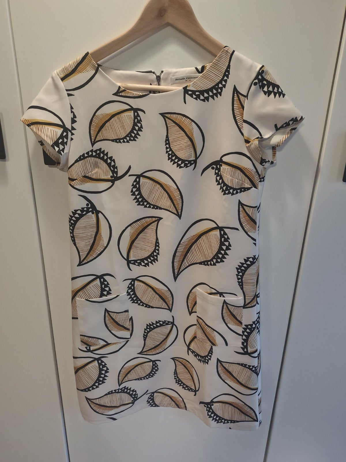 Prachtige Nathalie Vleeschouwer jurk met bladerenprint – S, Kleding | Dames, Nathalie Vleeschouwer, Ophalen of Verzenden, Zo goed als nieuw