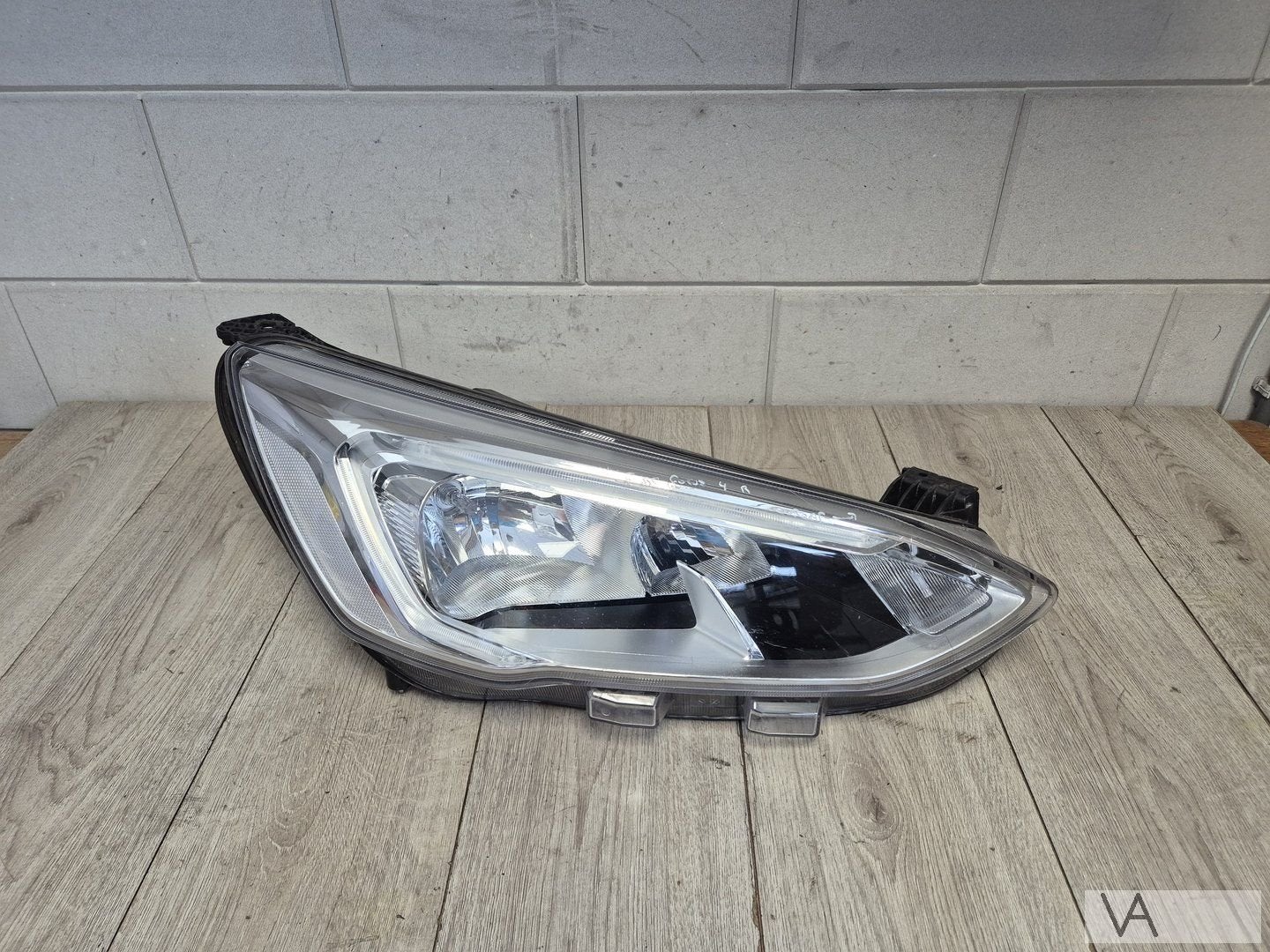 Koplamp rechts van Ford Focus 4 2019 - 2024 jx7b13w029ae, Gebruikt, -, -, Ophalen of Verzenden