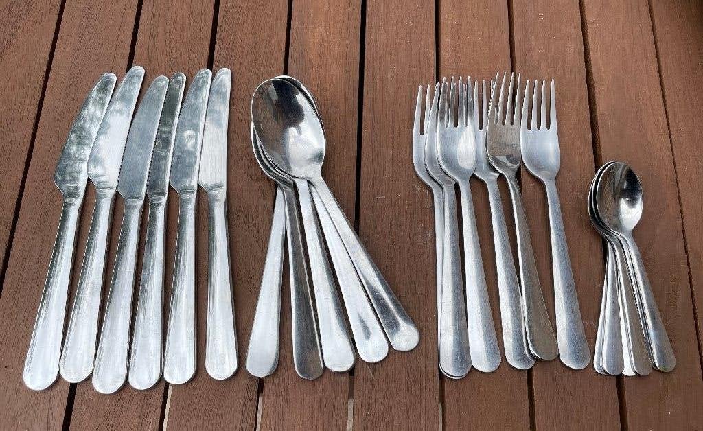Ensemble couvert IKEA, Maison & Meubles, Cuisine | Couverts, Set de couverts, IKEA, Enlèvement, Utilisé