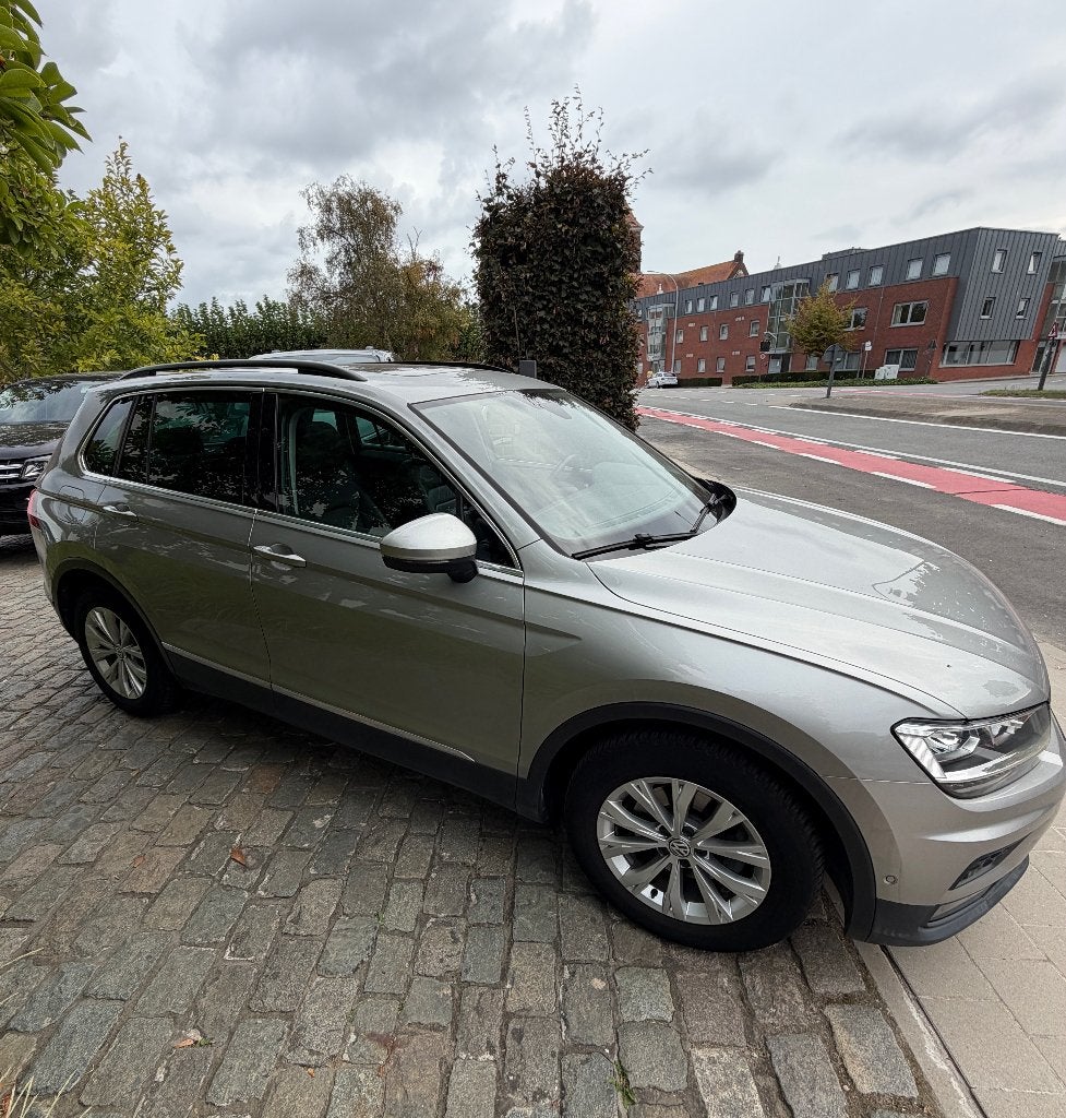 VW Tiguan 2.0 TDI – 85 kW / 115 pk – 2018 - Full Option, Auto's, Voorwielaandrijving, 4 cilinders, 2000 kg, Leder
