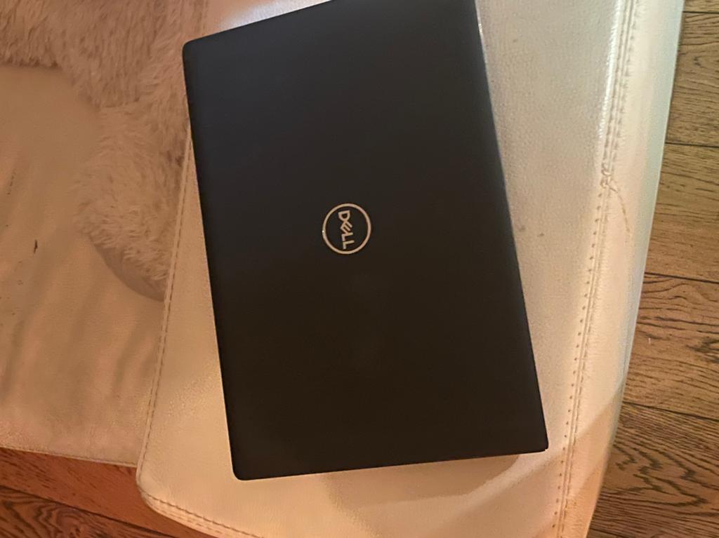 Dell laptop, Informatique & Logiciels, Ordinateurs portables Windows, Enlèvement ou Envoi, Comme neuf, SSD