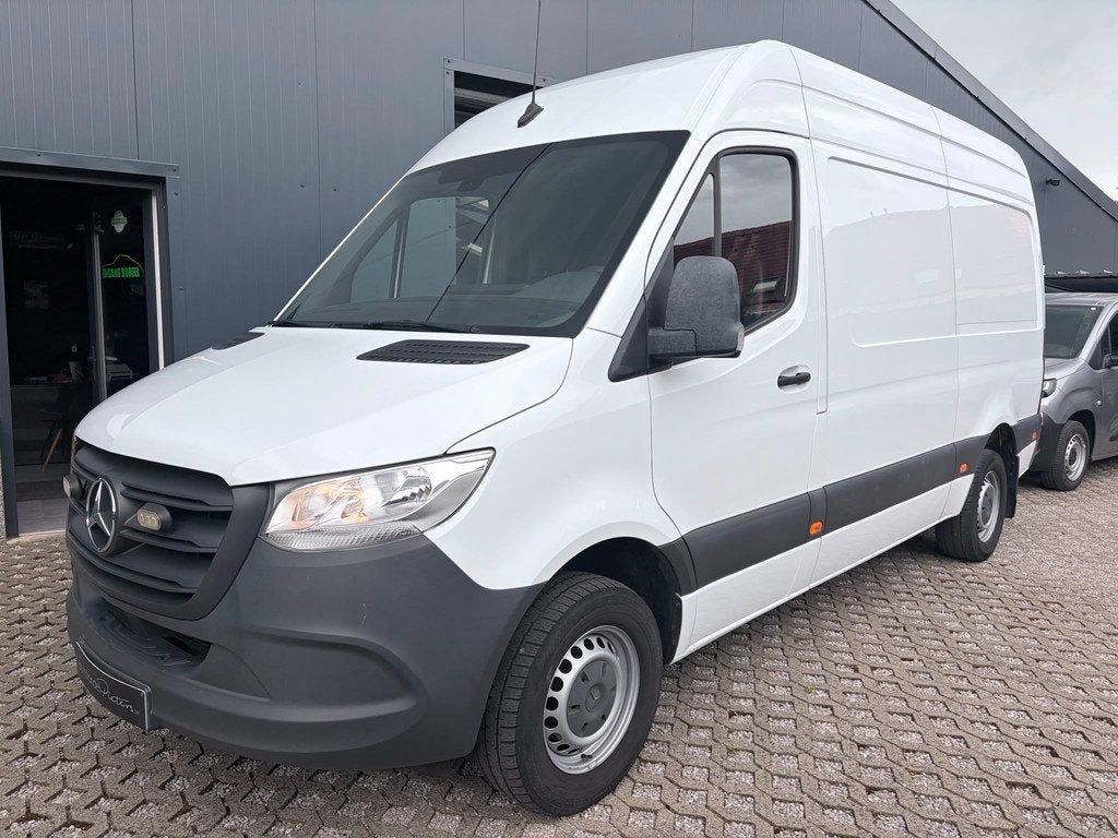 Mercedes-Benz Sprinter 314cdi - Automaat/L2H2/Trekhaak - 205, Auto's, Automaat, https://public.car-pass.be/vhr/b247d6ef-1e35-4753-af18-db64241e608f