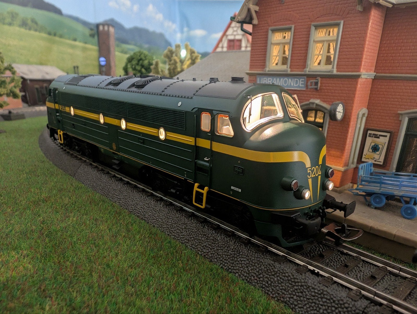 NMBS SNCB | Piko 52489 | HLD 5204 | AC Digitaal Sound |, Wisselstroom, Locomotief, Nieuw, Piko