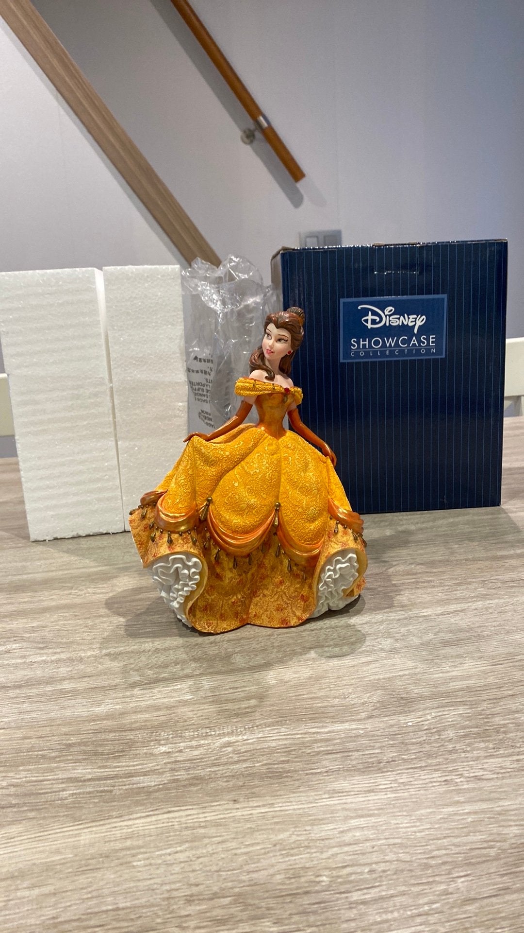 Disney showcase Belle, Ophalen, Assepoester of Belle, Zo goed als nieuw, Beeldje of Figuurtje
