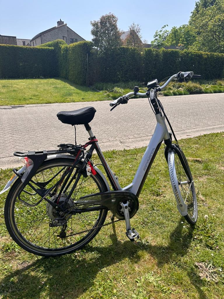 Elektrische sparta fiets, Fietsen en Brommers, Elektrische fietsen, Ophalen, Sparta, Gebruikt, 51 tot 55 cm