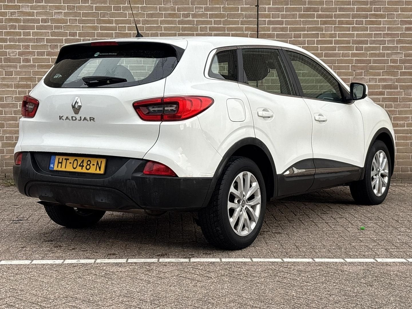 Renault Kadjar 1.2 TCe Zen | Climate | Cruise | Navi | PDC |, Auto's, Renault, Kadjar, Wit, Bedrijf, Handgeschakeld