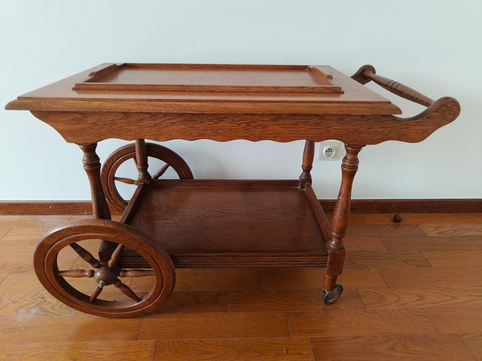 vintage serveerwagen, Ophalen