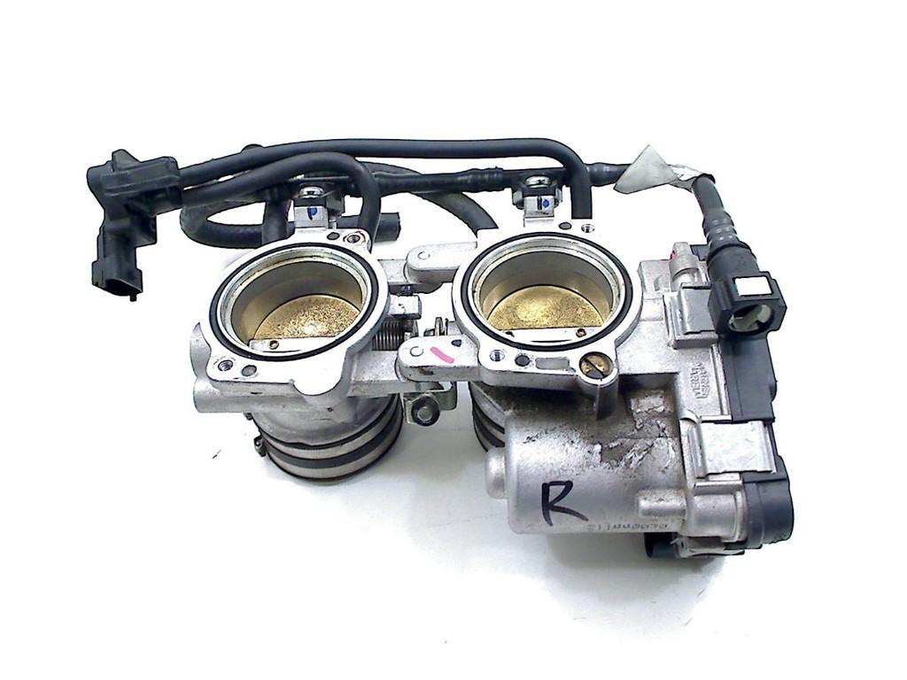 BOITIER PAPILLON Tuono V4 1100 E Factory APRC 2021- (20206), Dhr. S. di Majo, Utilisé, Info@cama-motorparts.nl, P.J. Troelstraweg 8 8
3144 CX  MAASSLUIS, NL